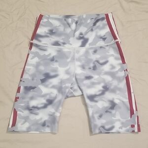 WITH Yoga Gray and Red Camouflage Biker Shorts